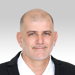 עמי פאר